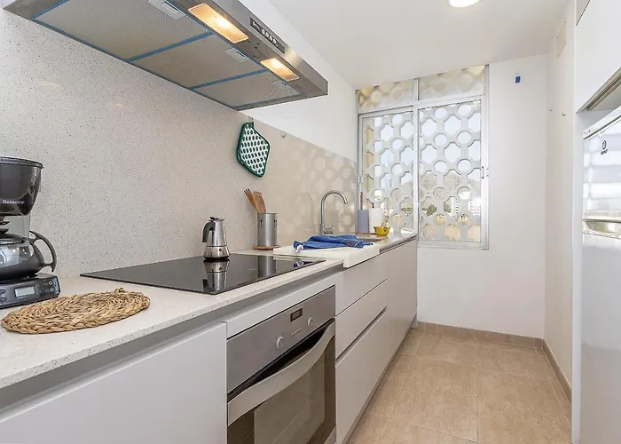 Llenaire By Homevillas360 Apartmán *